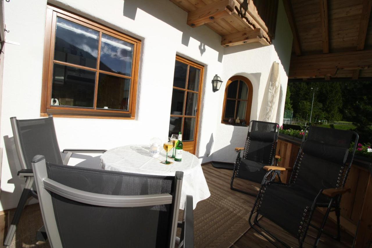 Aparthotel Vronis Waldhaus Adults Only Mayrhofen Exterior foto