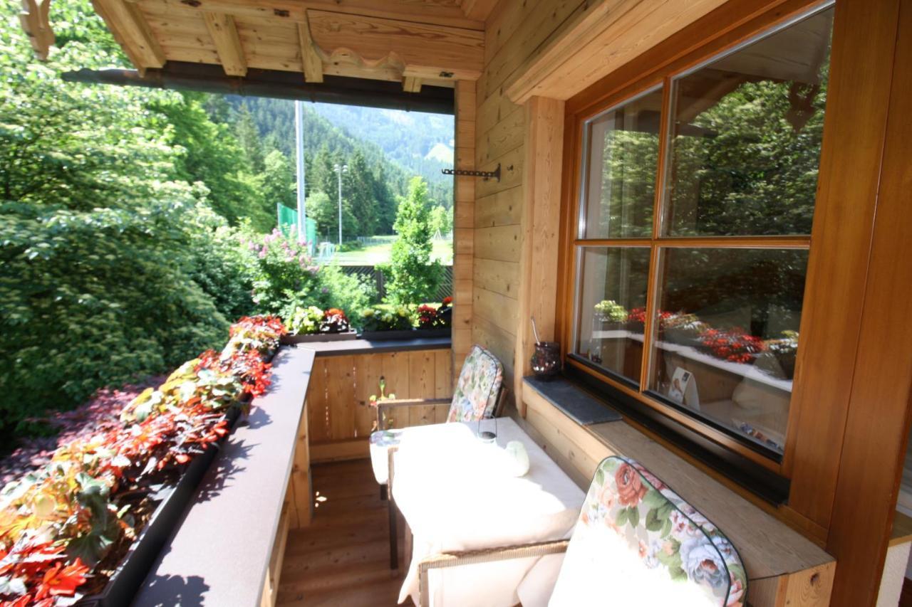 Aparthotel Vronis Waldhaus Adults Only Mayrhofen Exterior foto
